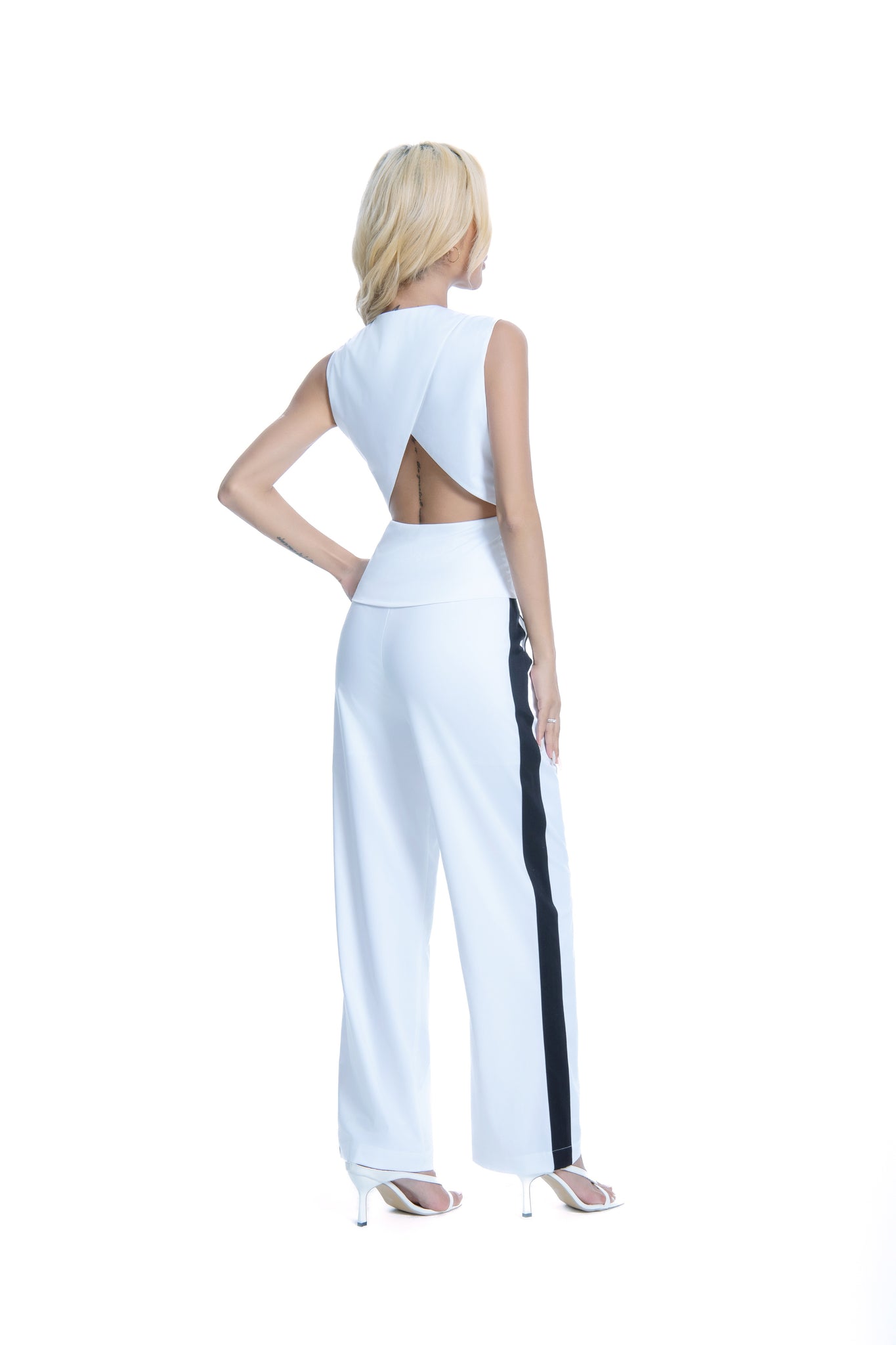 Two-Tone Luxury Power Set – White & Black