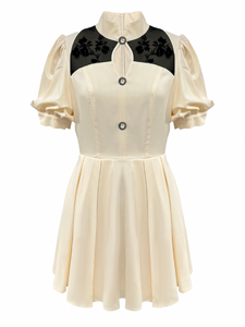 Retro Elegance Dress – Color Soft Vanilla with Floral Details